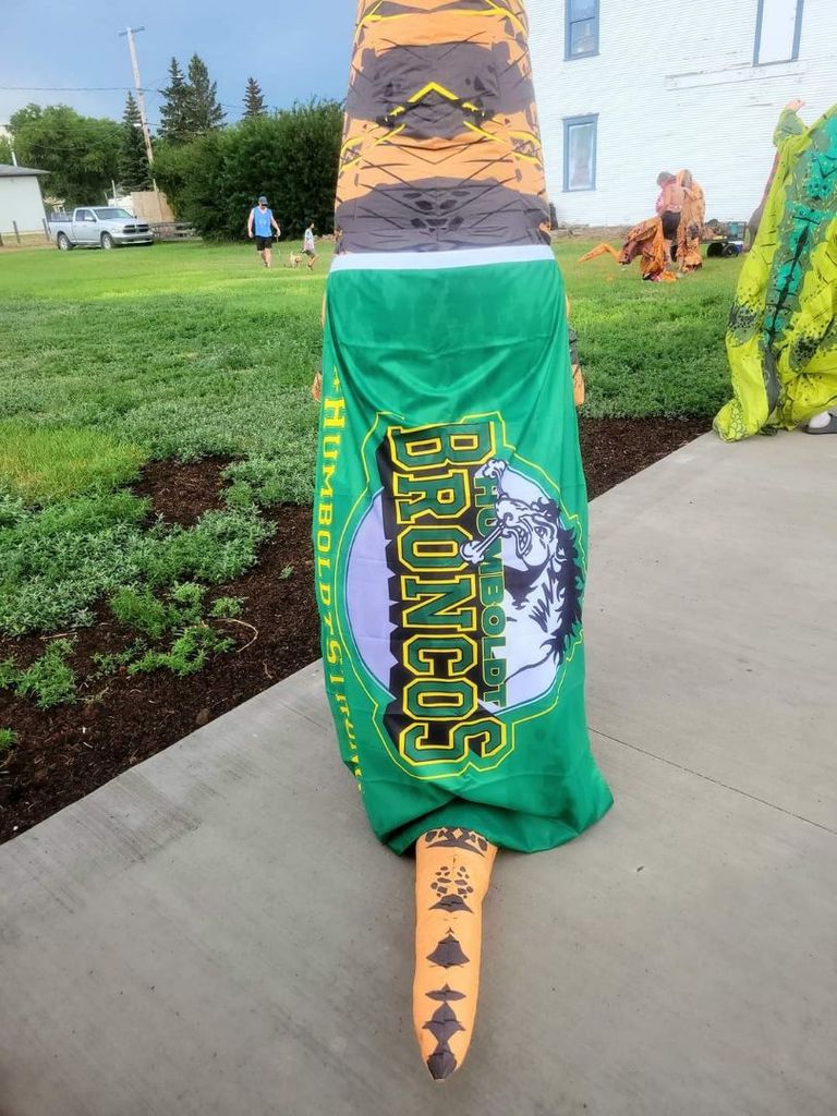 Humboldt couple in the middle of Dundurn's prehistoric parade Local